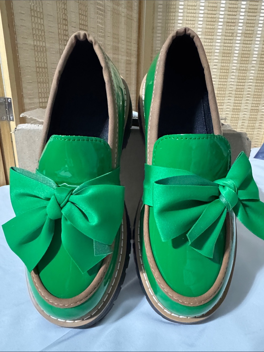 Generic Women’s Green Patent Leather Platform Loafers Bow Slip-On Shoes Size 37